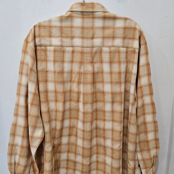 Men's Tommy Bahama Long Sleeve Plaid 100% Silk Shirt Size Small - Picture 3 of 10